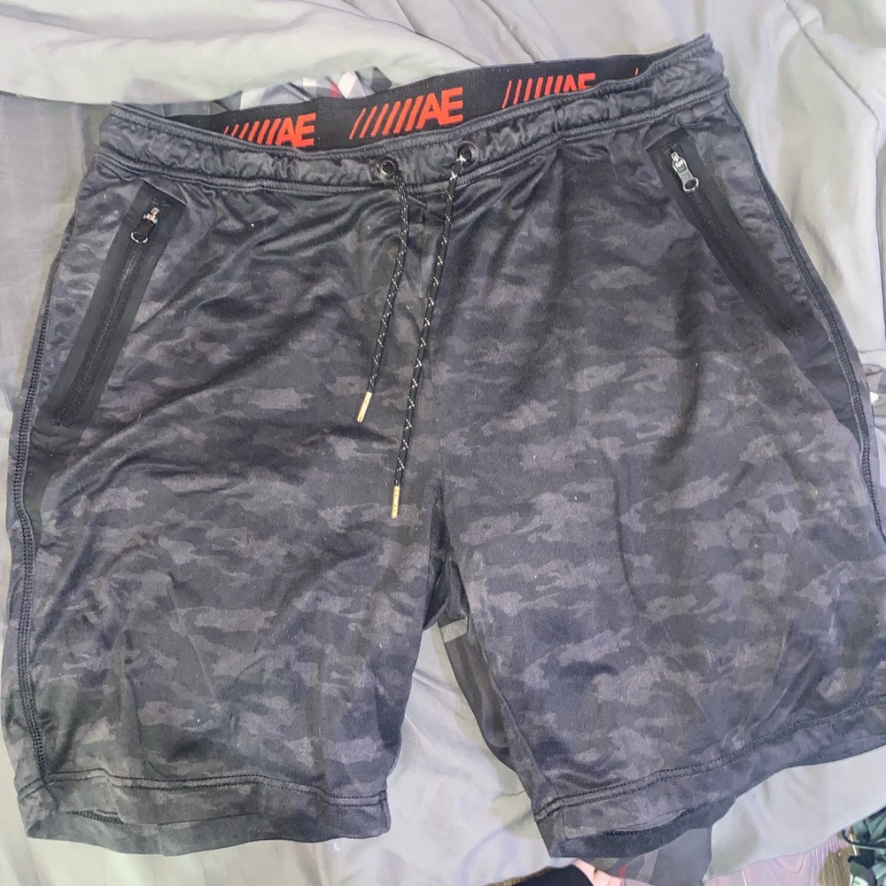 Mens American Eagle Active Flex shorts size Large